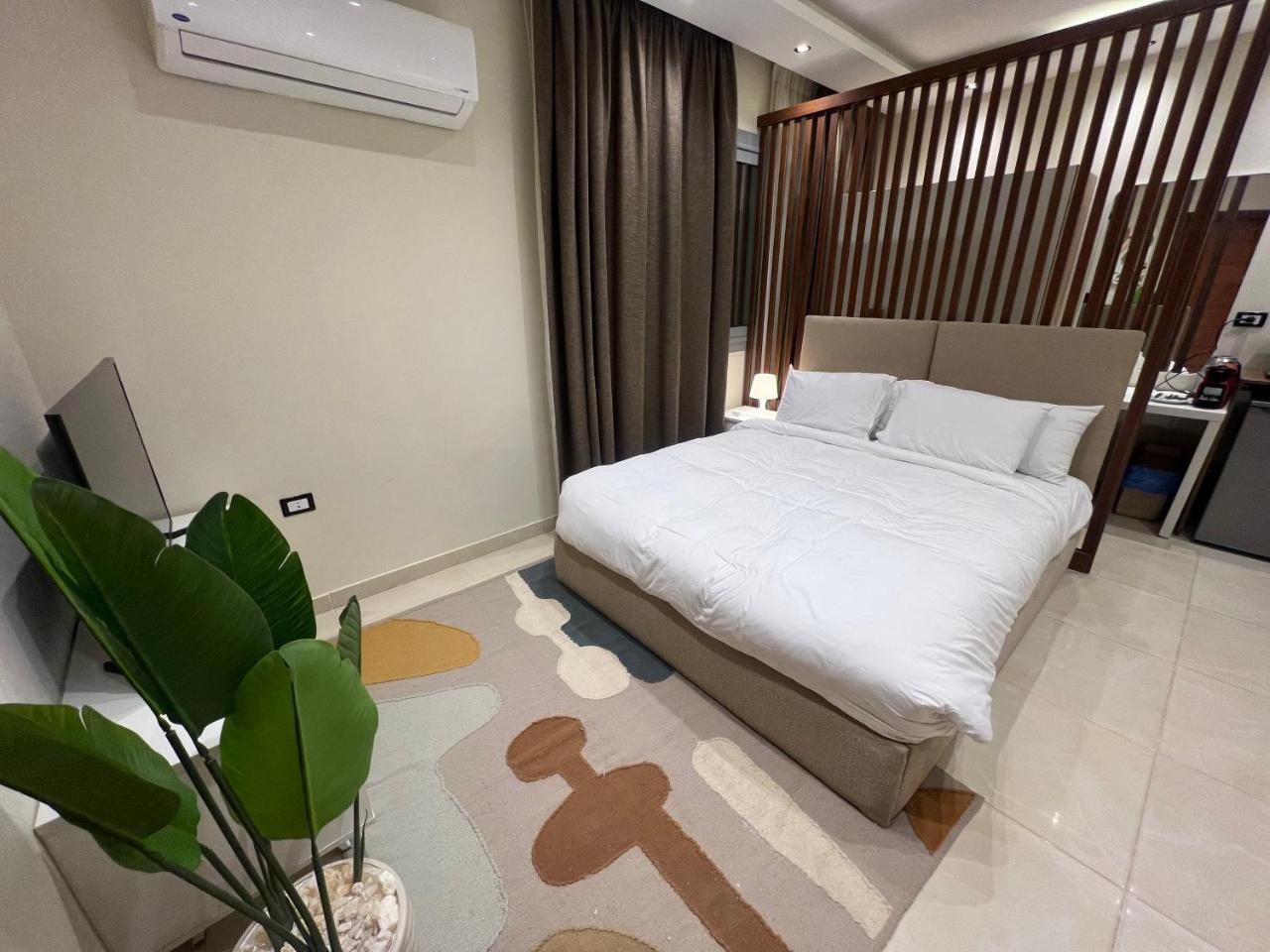 Cozy Studio Smart Living Stay in October, by Kemetland (Adults Only)