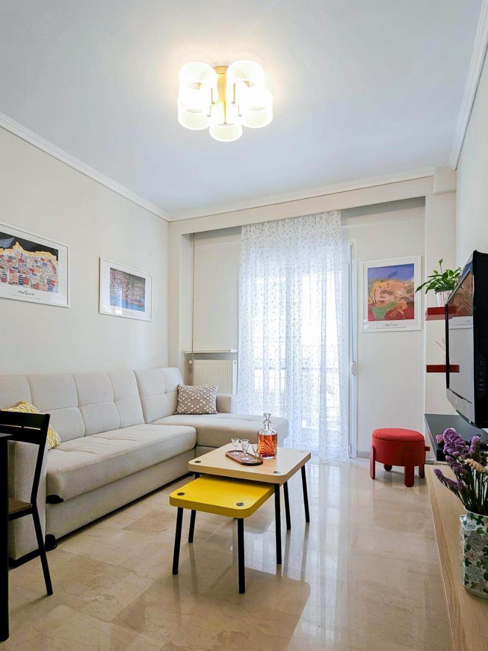 Elli's House