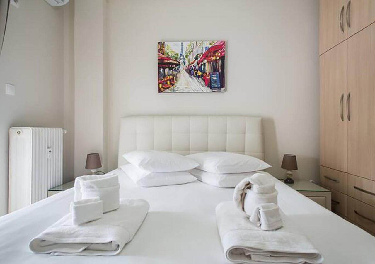 Medluxe Easy Acropolis Apartment!