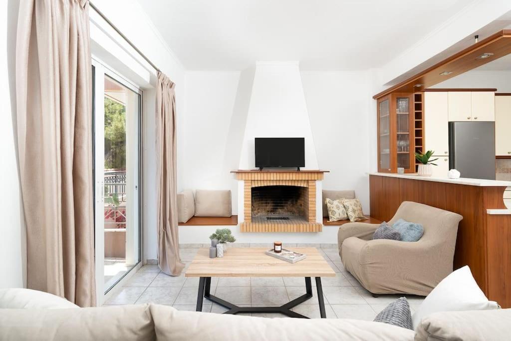 Omnia Maisonette by A & D Properties