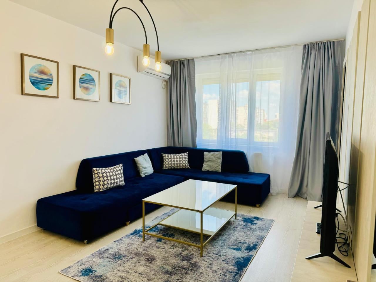 Joy City Stay Circumvalatiunii 47