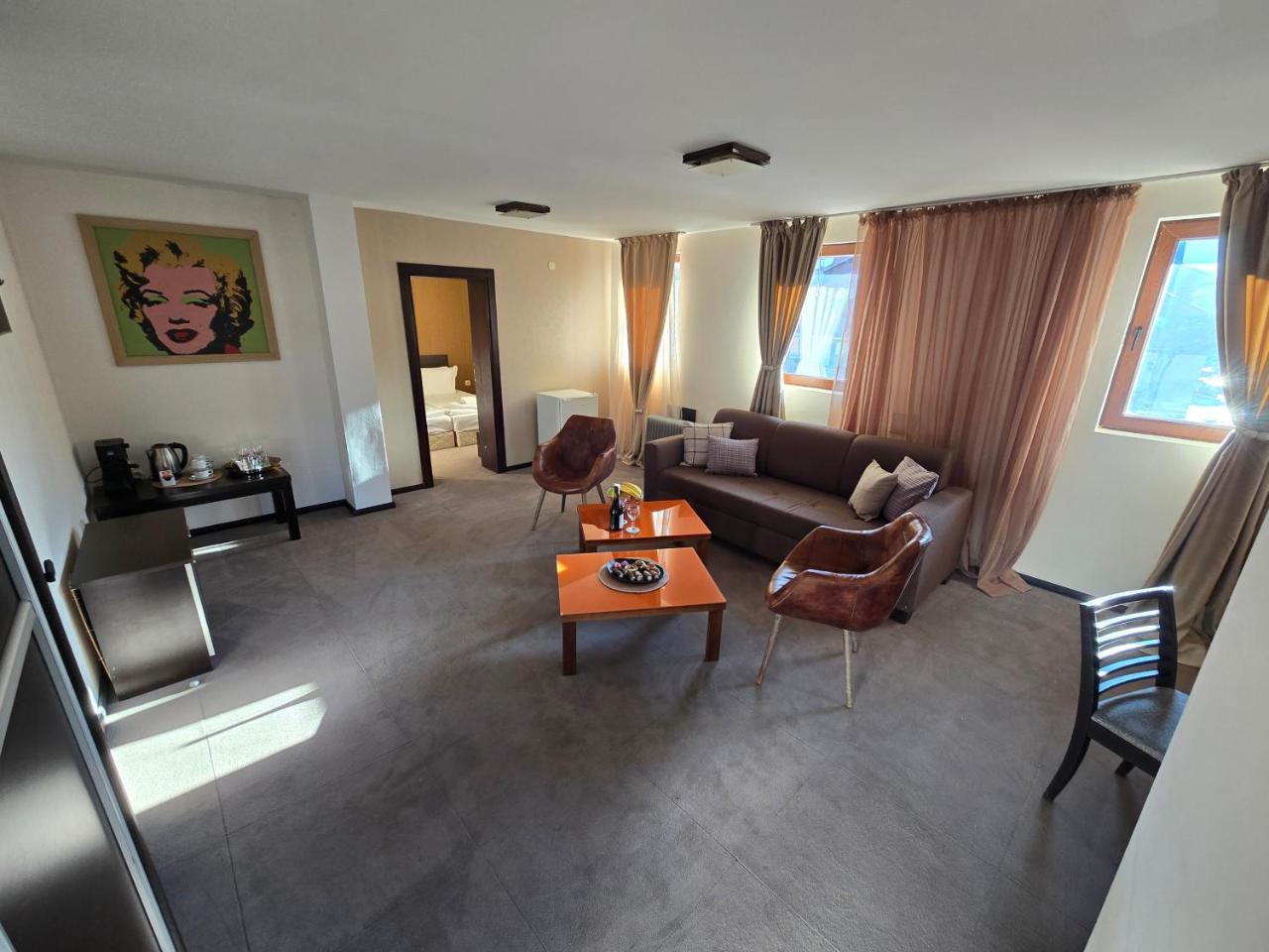 Bansko Apartment Next To The Ski Lift