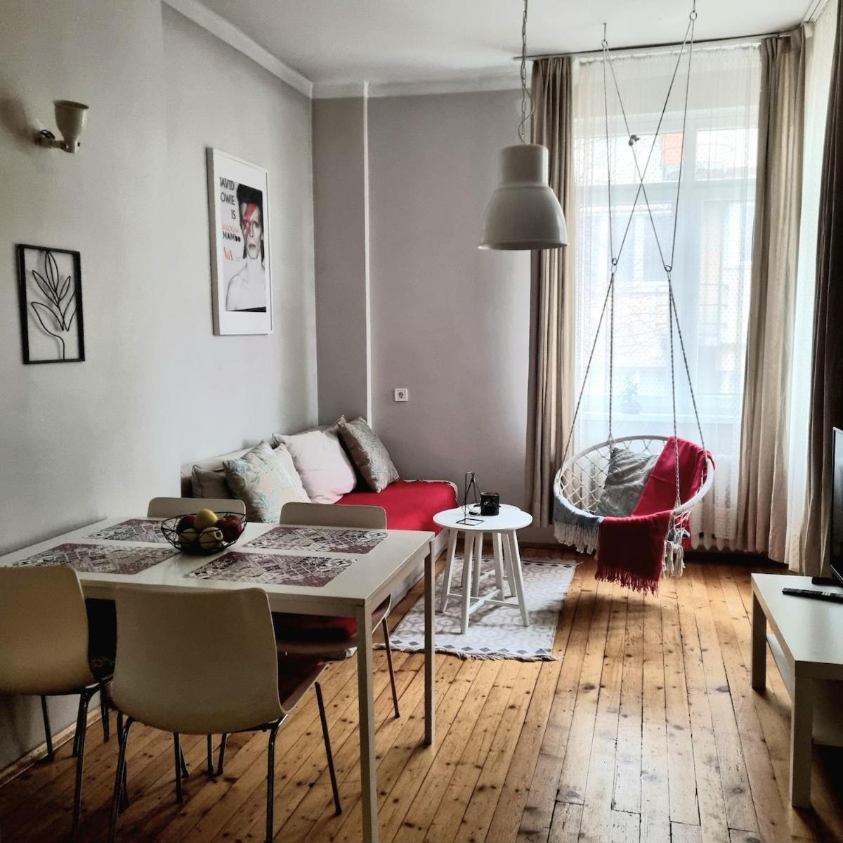 Cozy & Stylish Apartment In The Heart Of Sofia