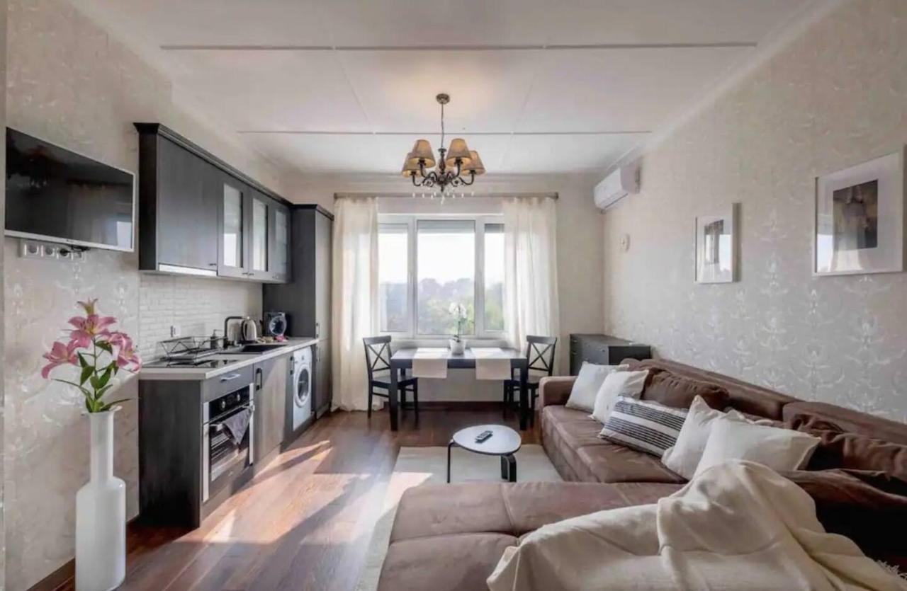 Budget Stay In City Center Near Ndk