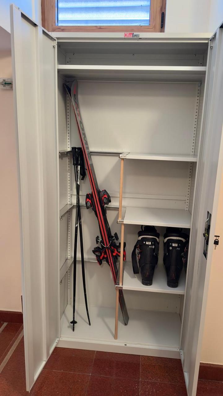 Daniel's Suite 4 Season Apartment