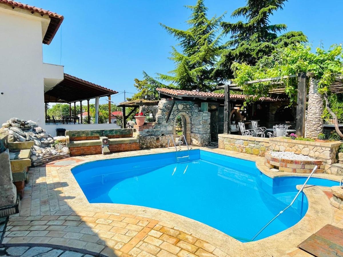 Saltos Village House Peaceful Poolside Retreat