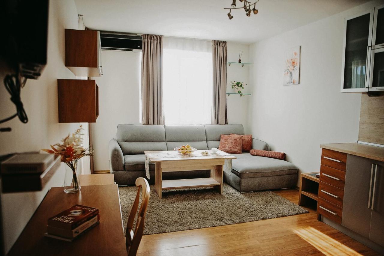 Smile City Apartment