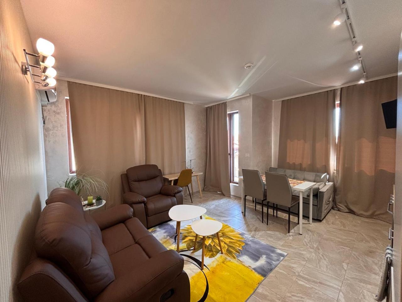 Apartament Sarafovo Romans