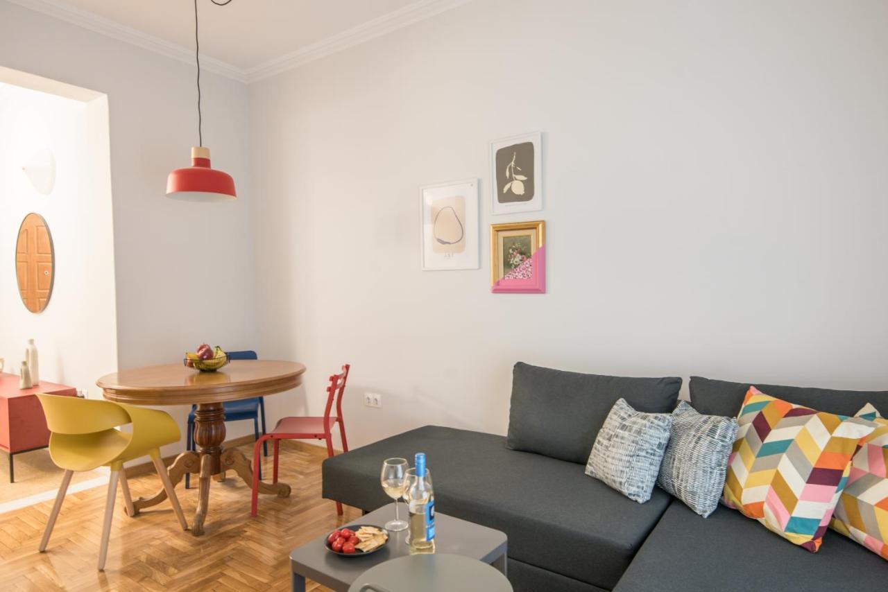 Retro Luxury Apartment