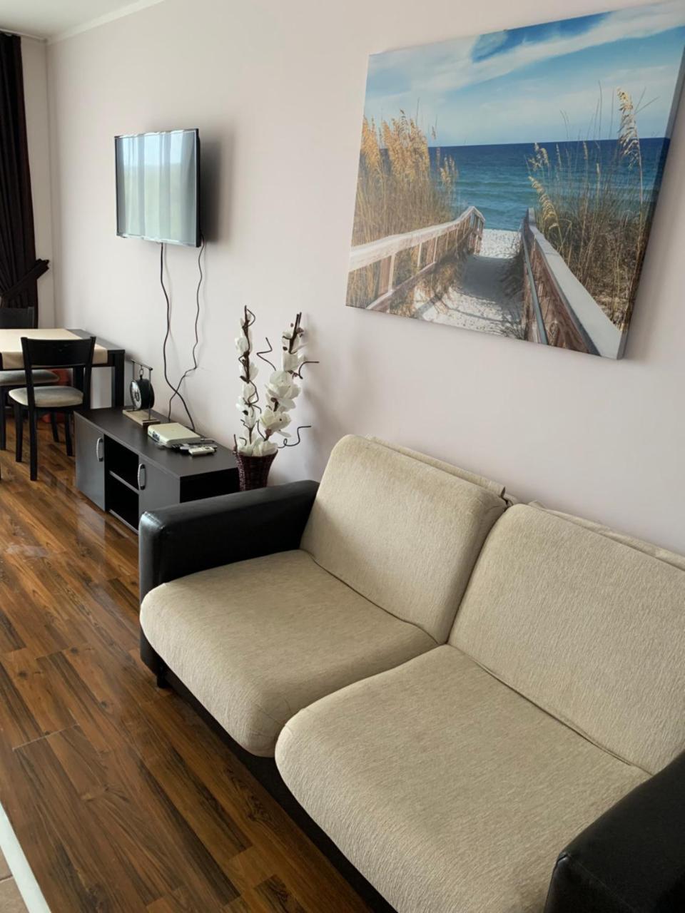 Studio Neli Sozopolistail Klub