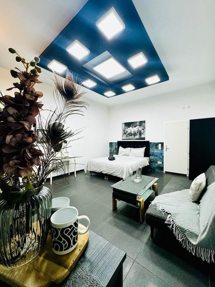 Stylish Studio Apt Near Rathausplatz