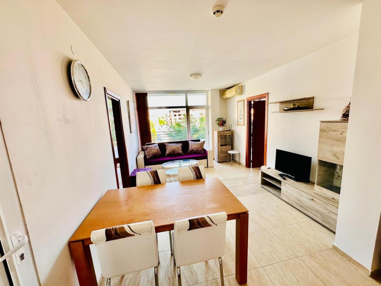 Cozy Mood Two-bed Flat In Sunny Beach