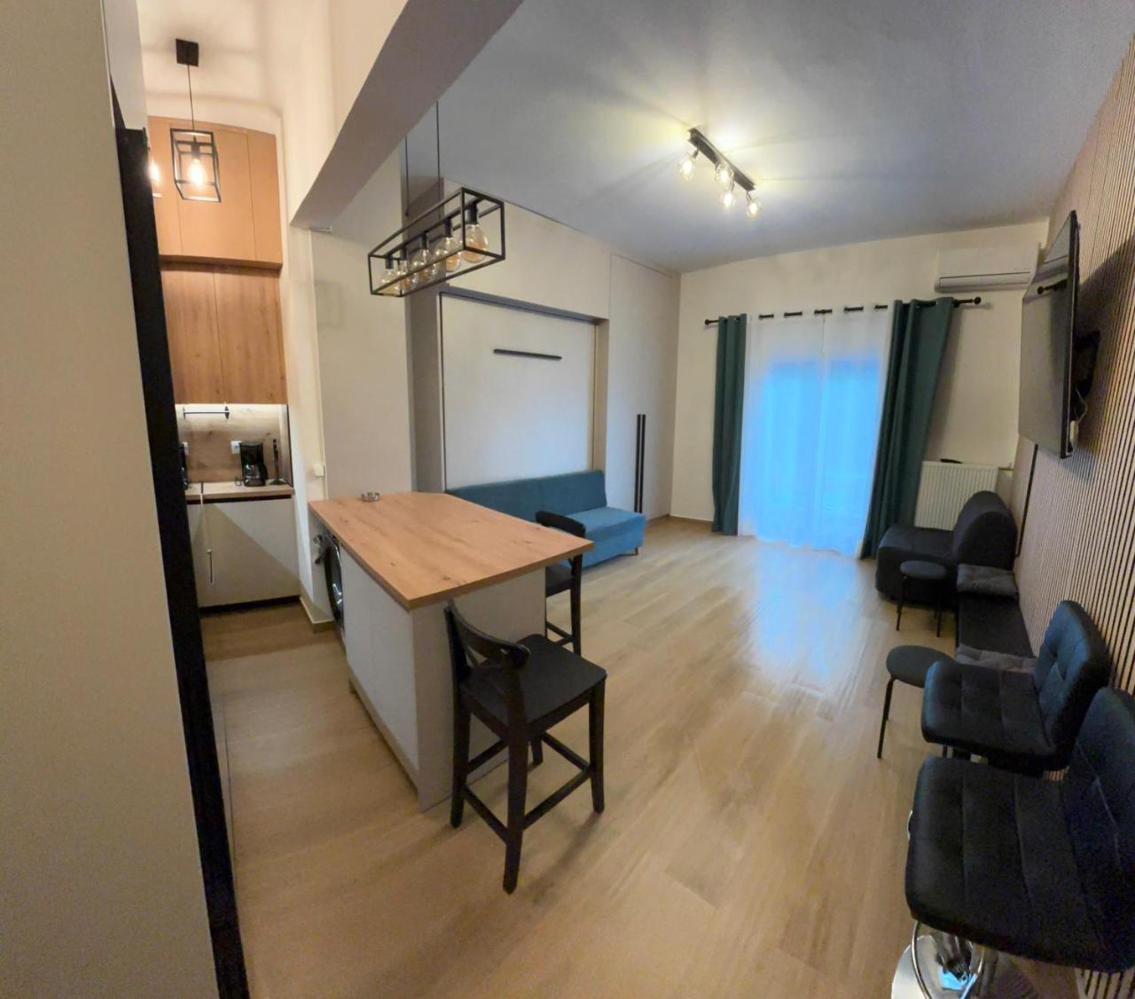 Evita's Cozy Studio Next To Katehaki Metro