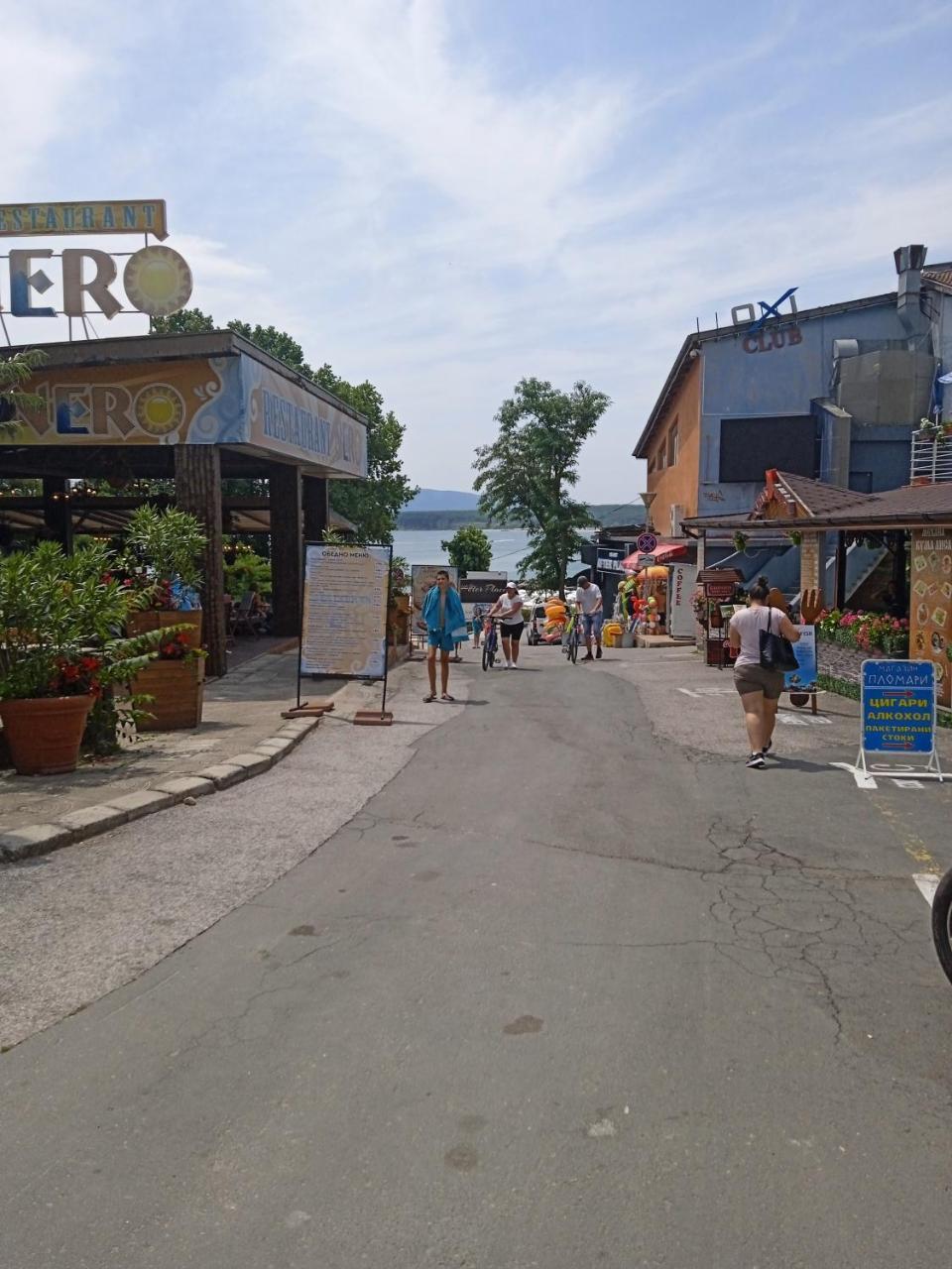 Apartment 8 Primorsko Apartament 8 Primorsko