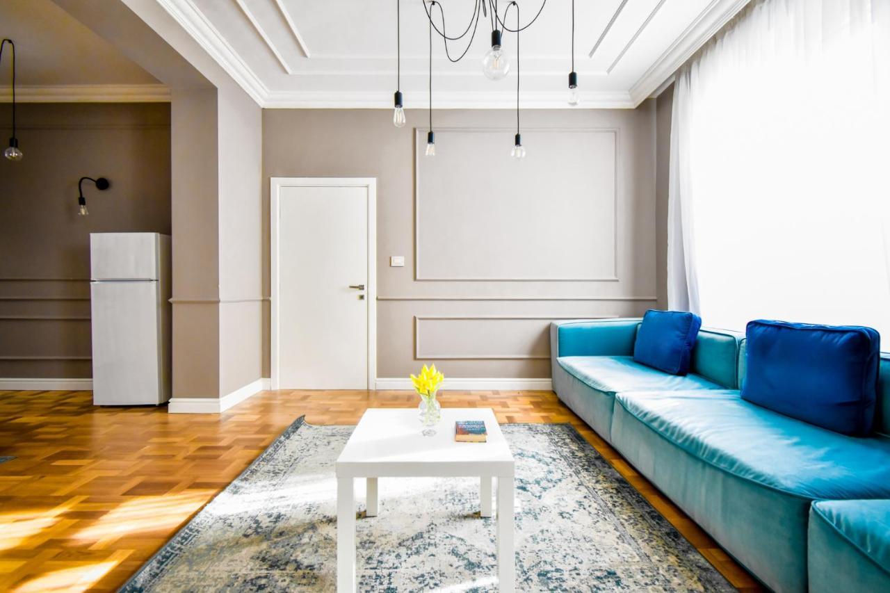 2bdr Luxury On Prime Location