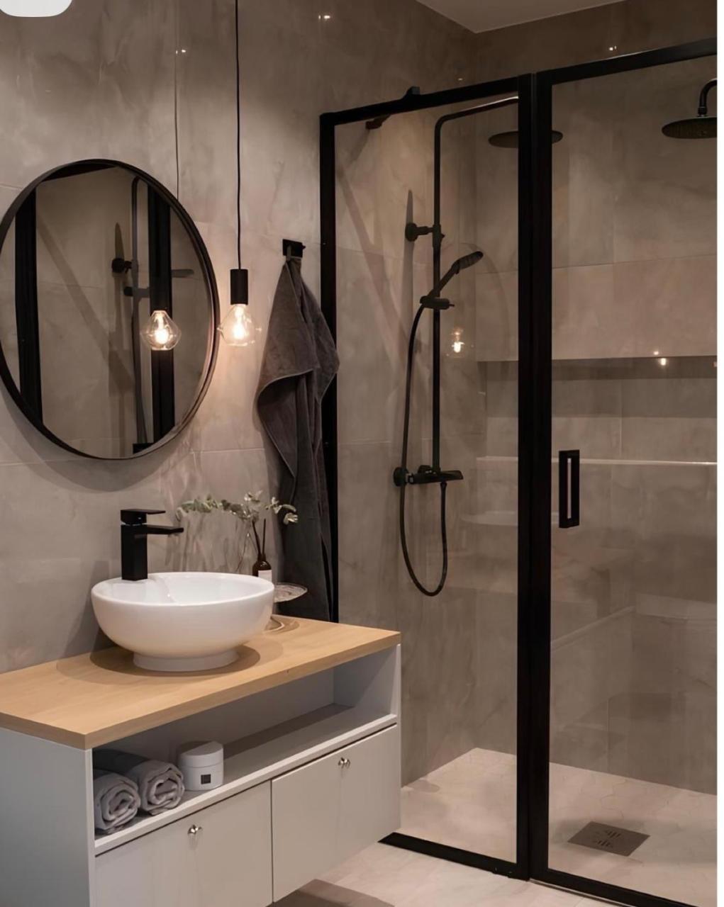 Smart Double Room Central Stay