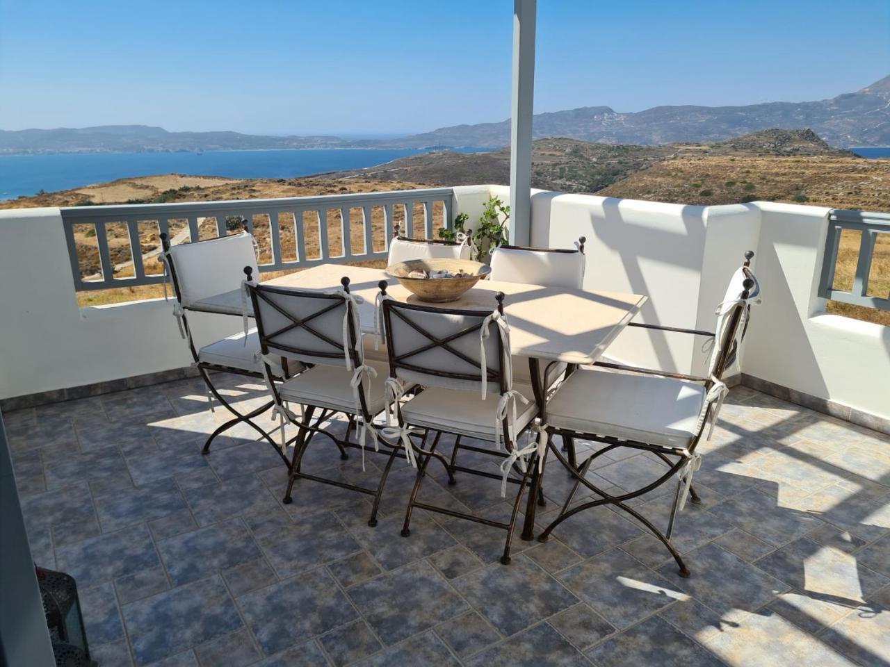 Milos Sun Villa