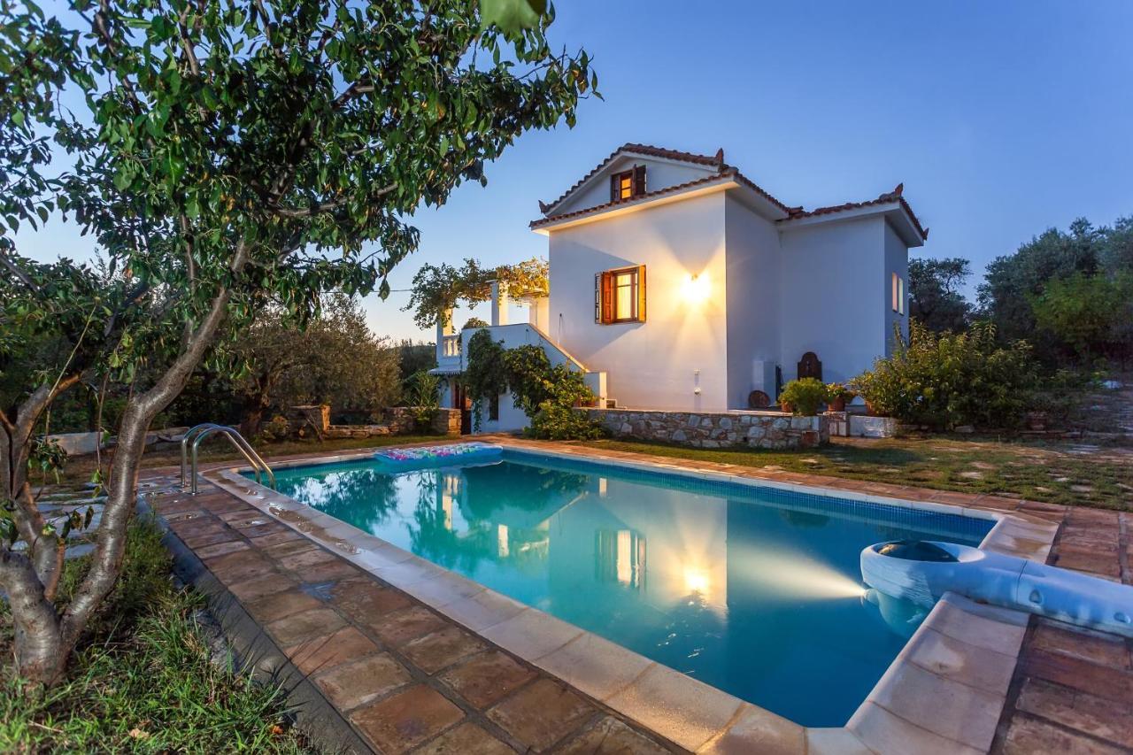 Eropi & Natalia Villas