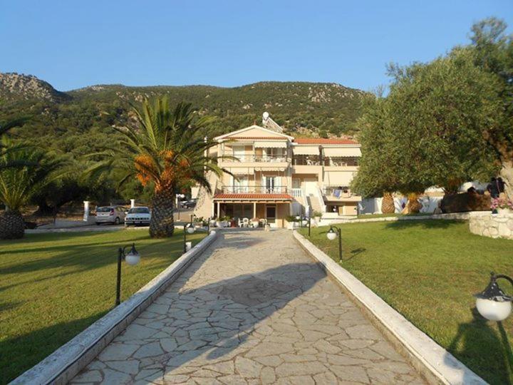 Leonidas Studios