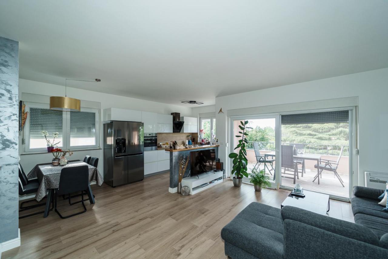Villa Helij Apartment