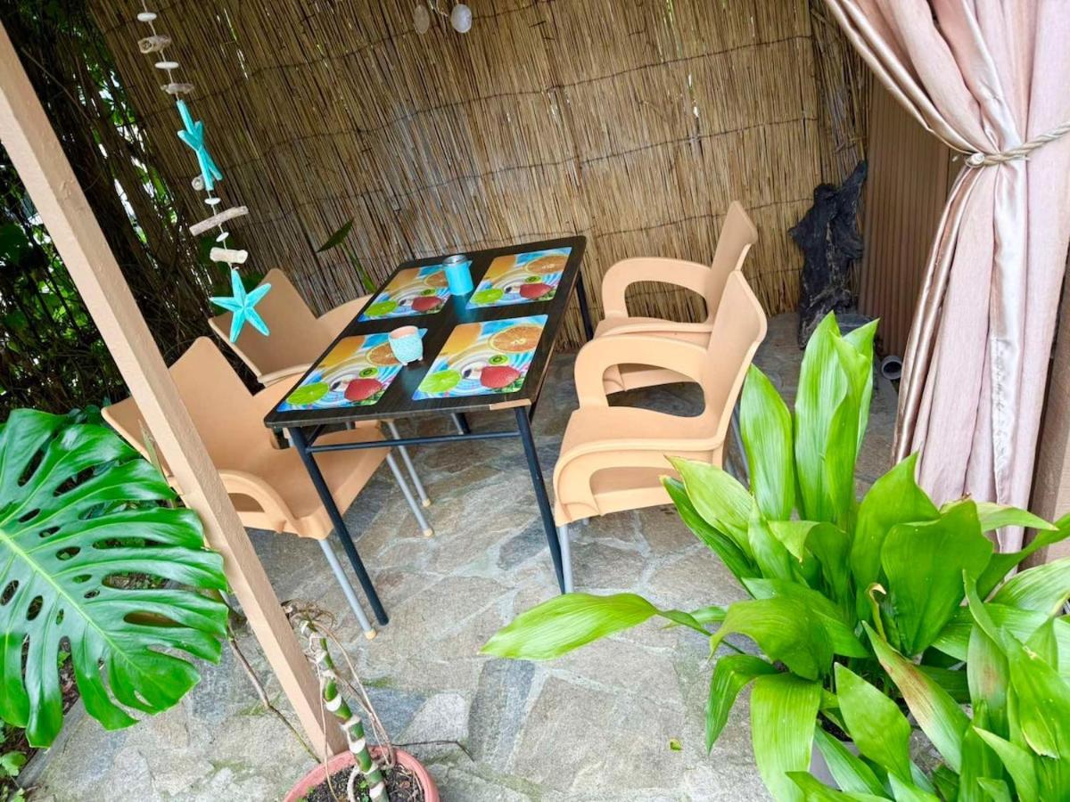 Apartment In Desi's House