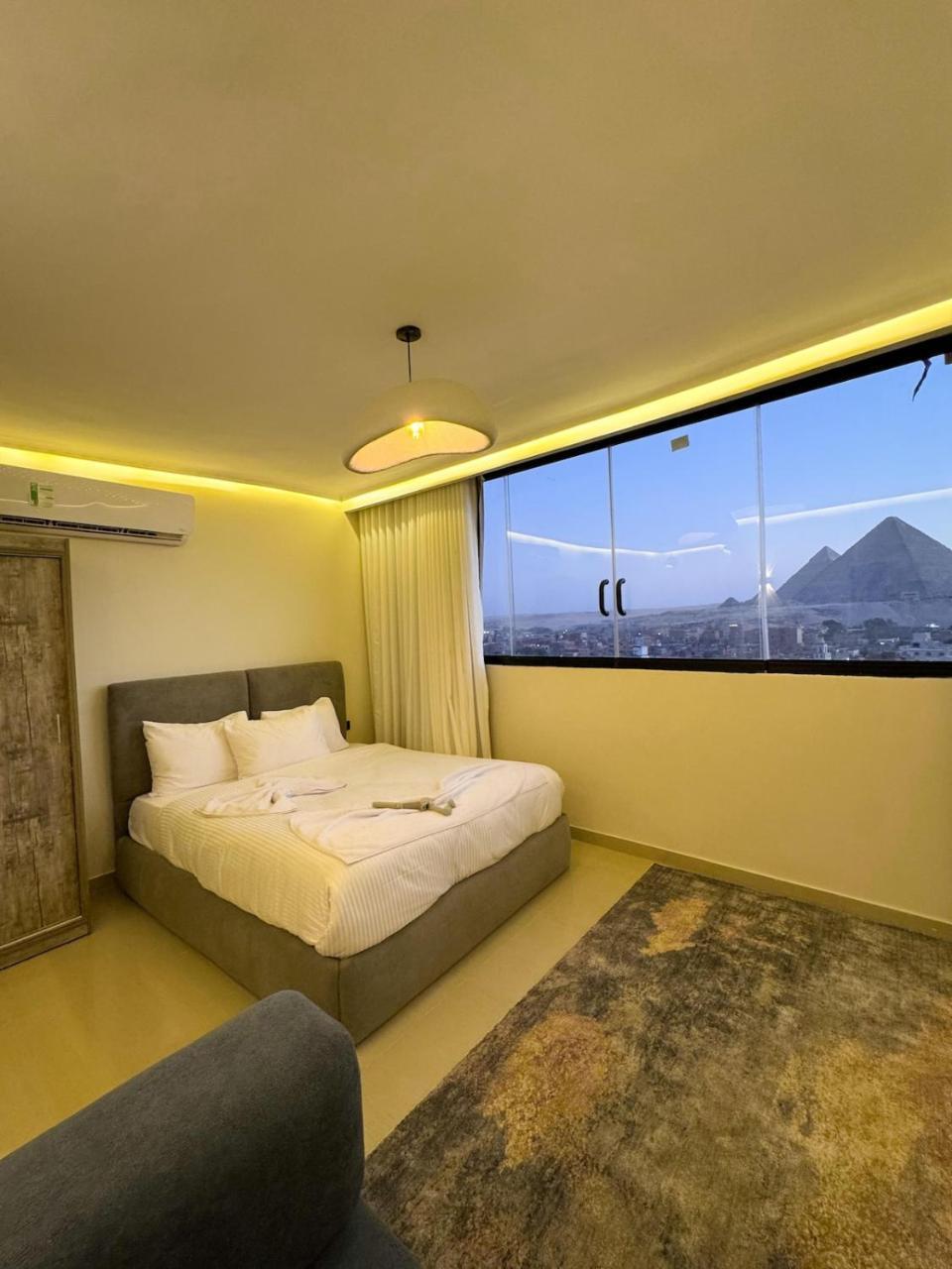 Capital Grand Royal Suite