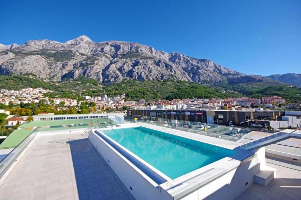 Luxury Apartment Monika With Shared Pool