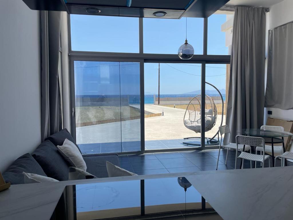 Beach Front Apartments 2 3 4