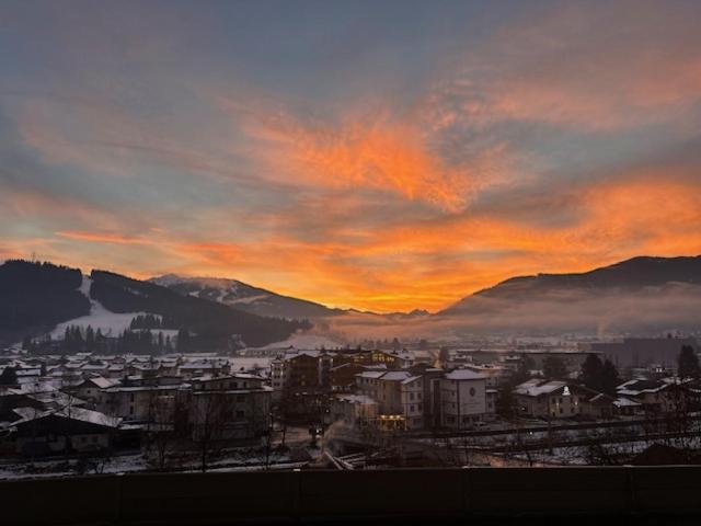 Cinthias Sonnseiten Apartments Panoramalage Uber Altenmarkt, Nahe Therme Und Skigebiet