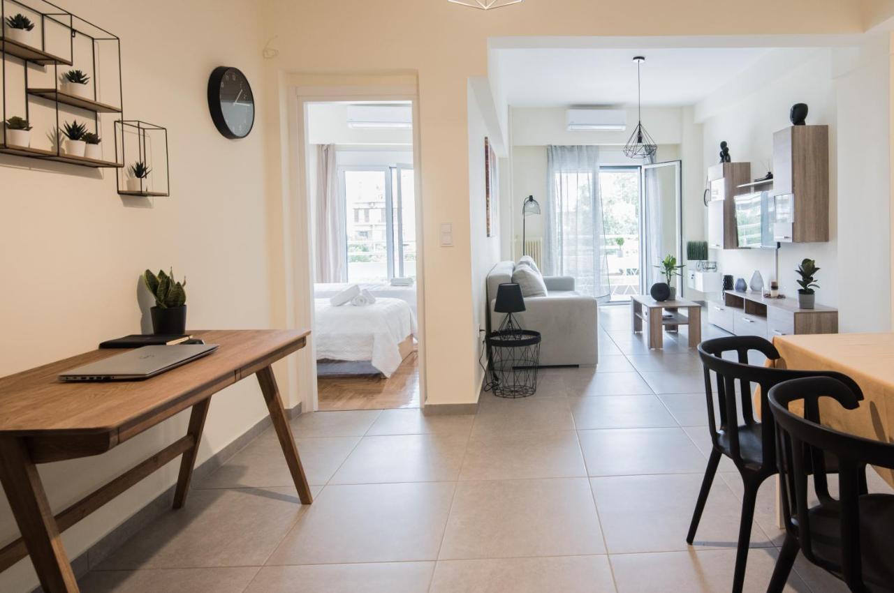 Andie Kallithea Apartment