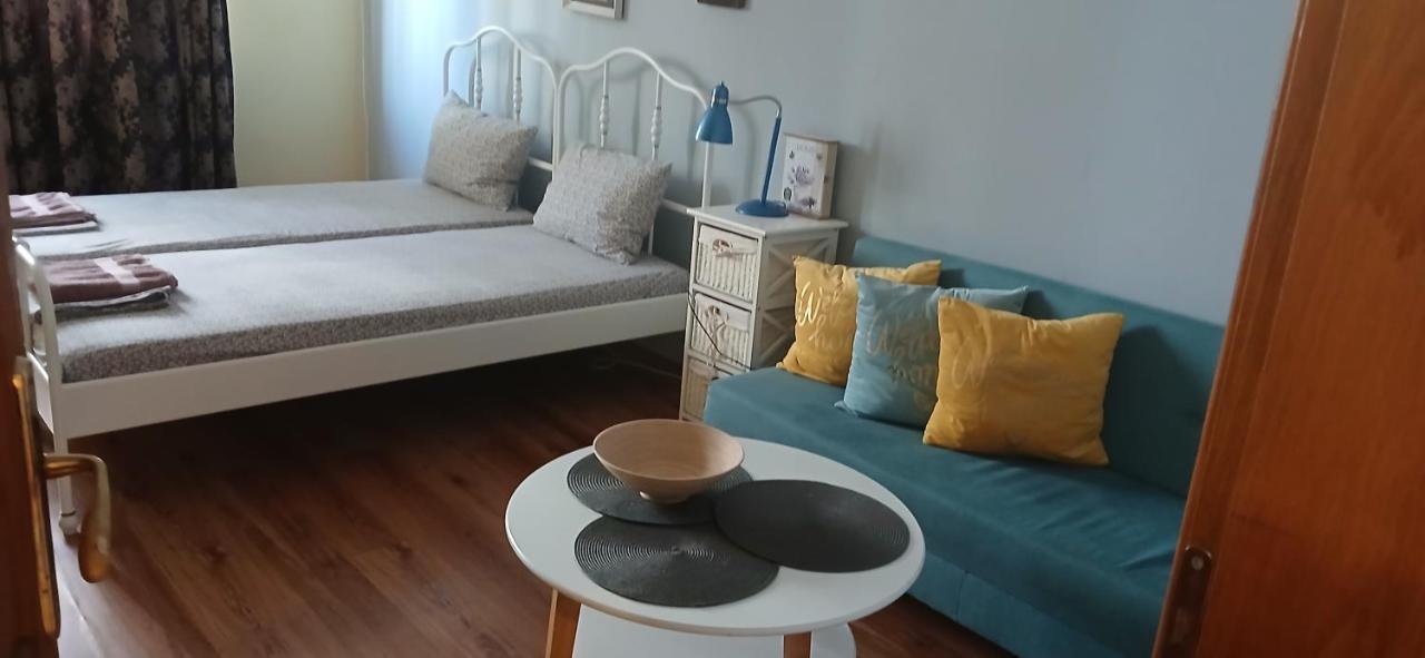 Staq Za Dvama V Grad Burgas.