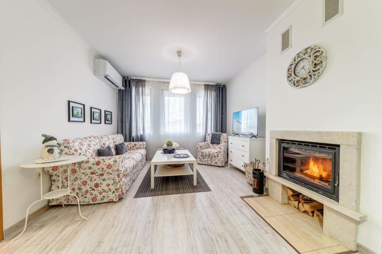 Sweet Home Family Lodge At Grand Monastery