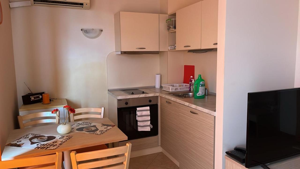 1bd Apartment In Royal Sun Complex, Sunny Beach by Flat Manager