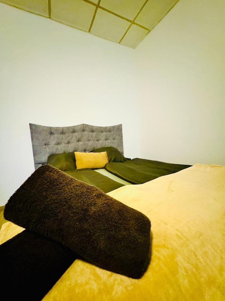 Bright 5p Apartment Near Praterstern