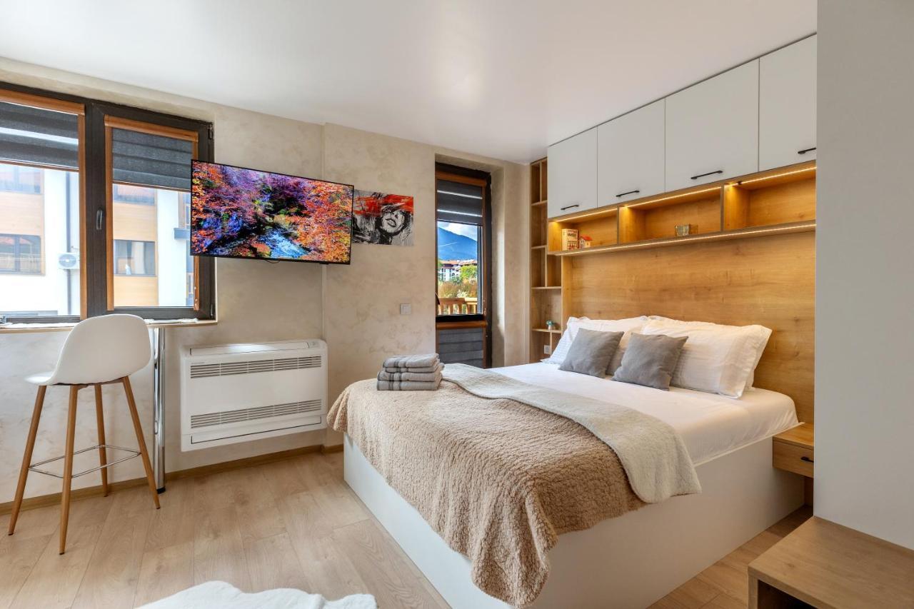 Iva's Dream Studio, Crafted With Love & Passion