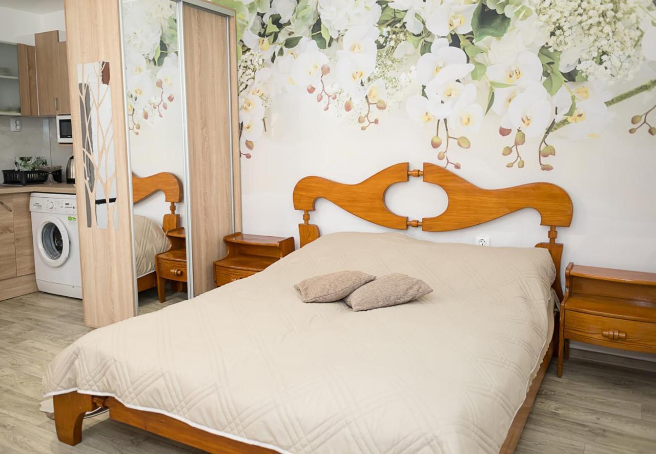 Central Studios On Maria Luiza Street Cozy Stay In Varna by Flat Manager