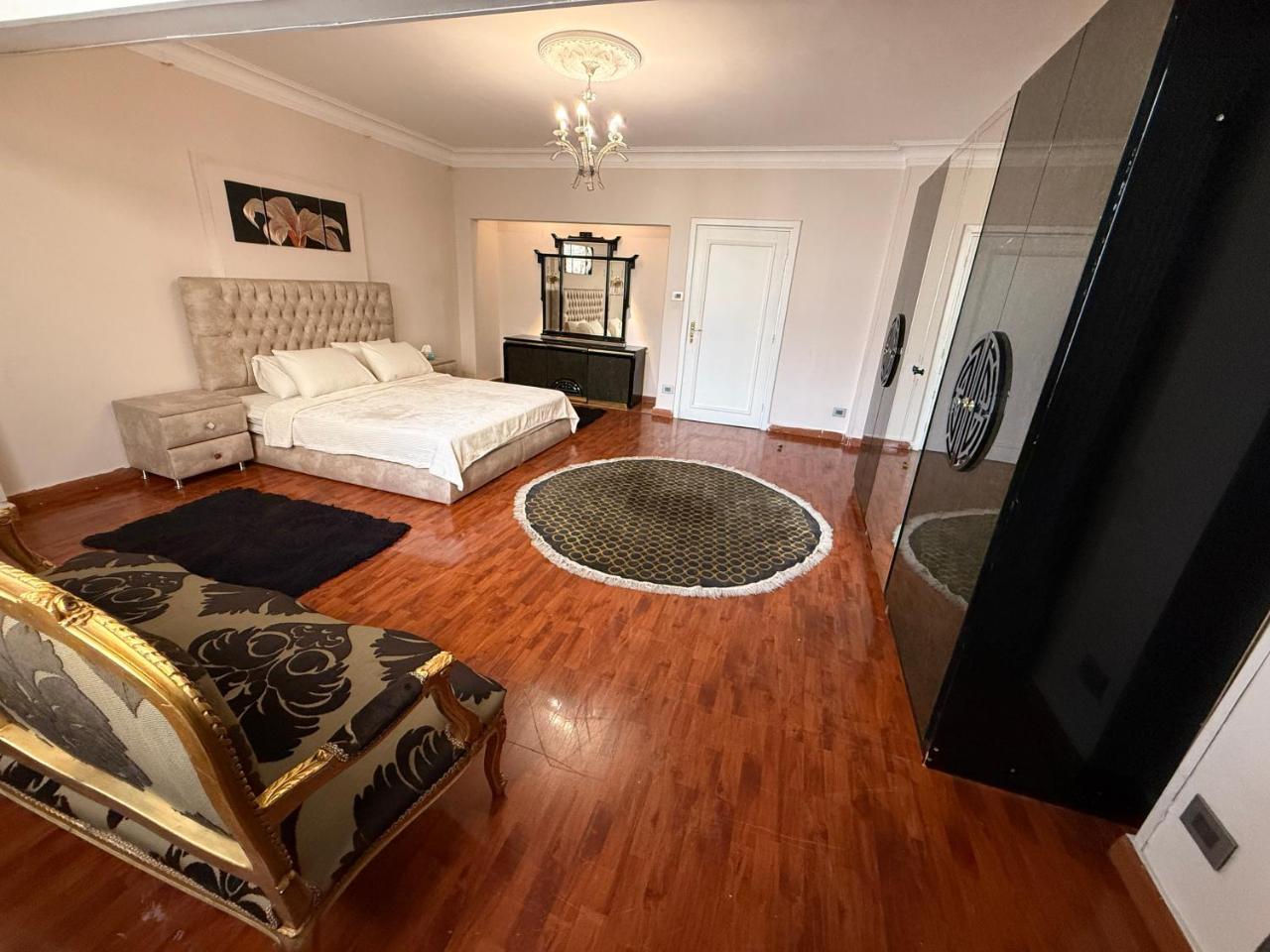 Spacious 2br Apartment in Heliopolis - Traffic-Free Area, 8min From Cairo Airport