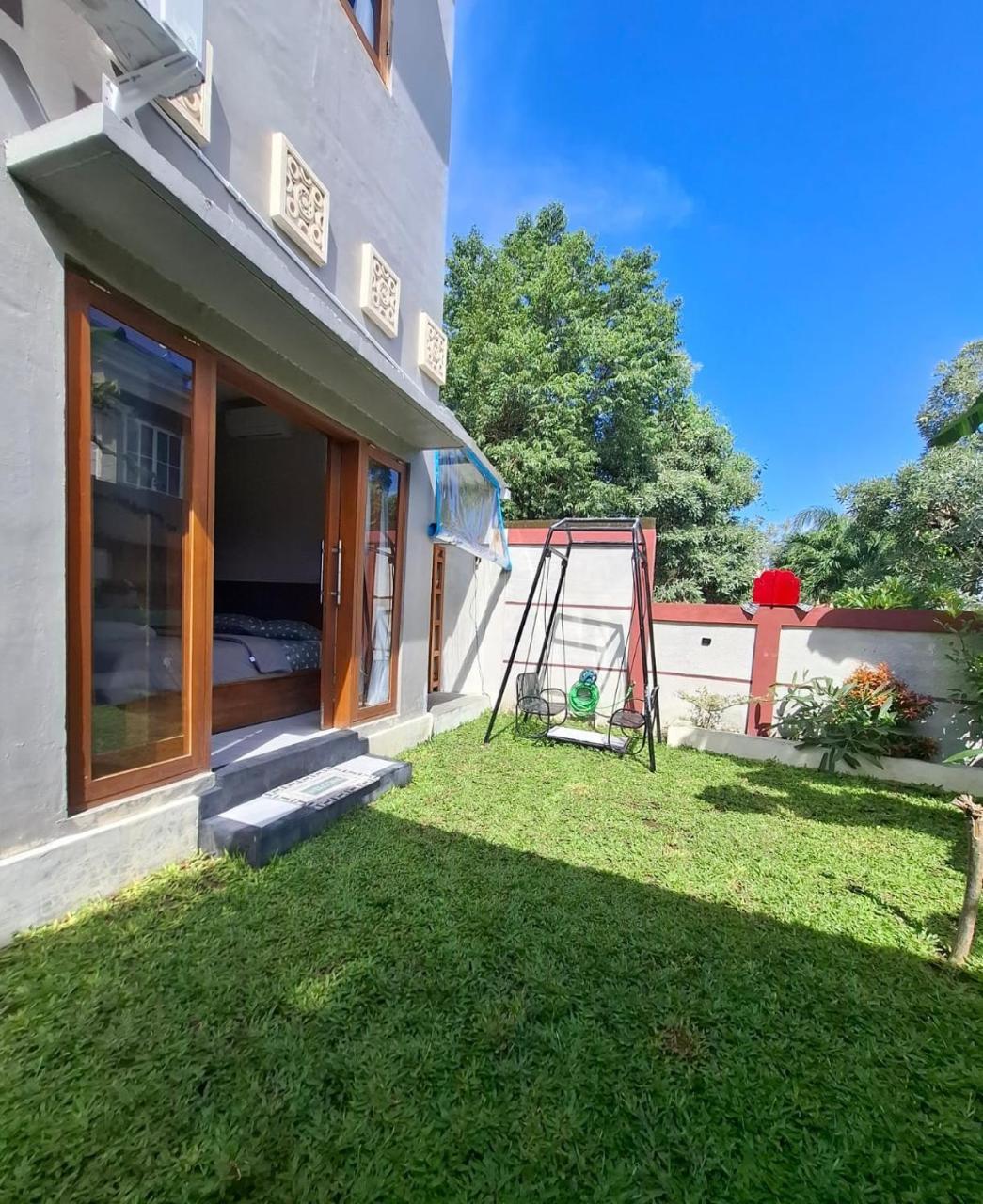 Bumbab House By Pigeon
