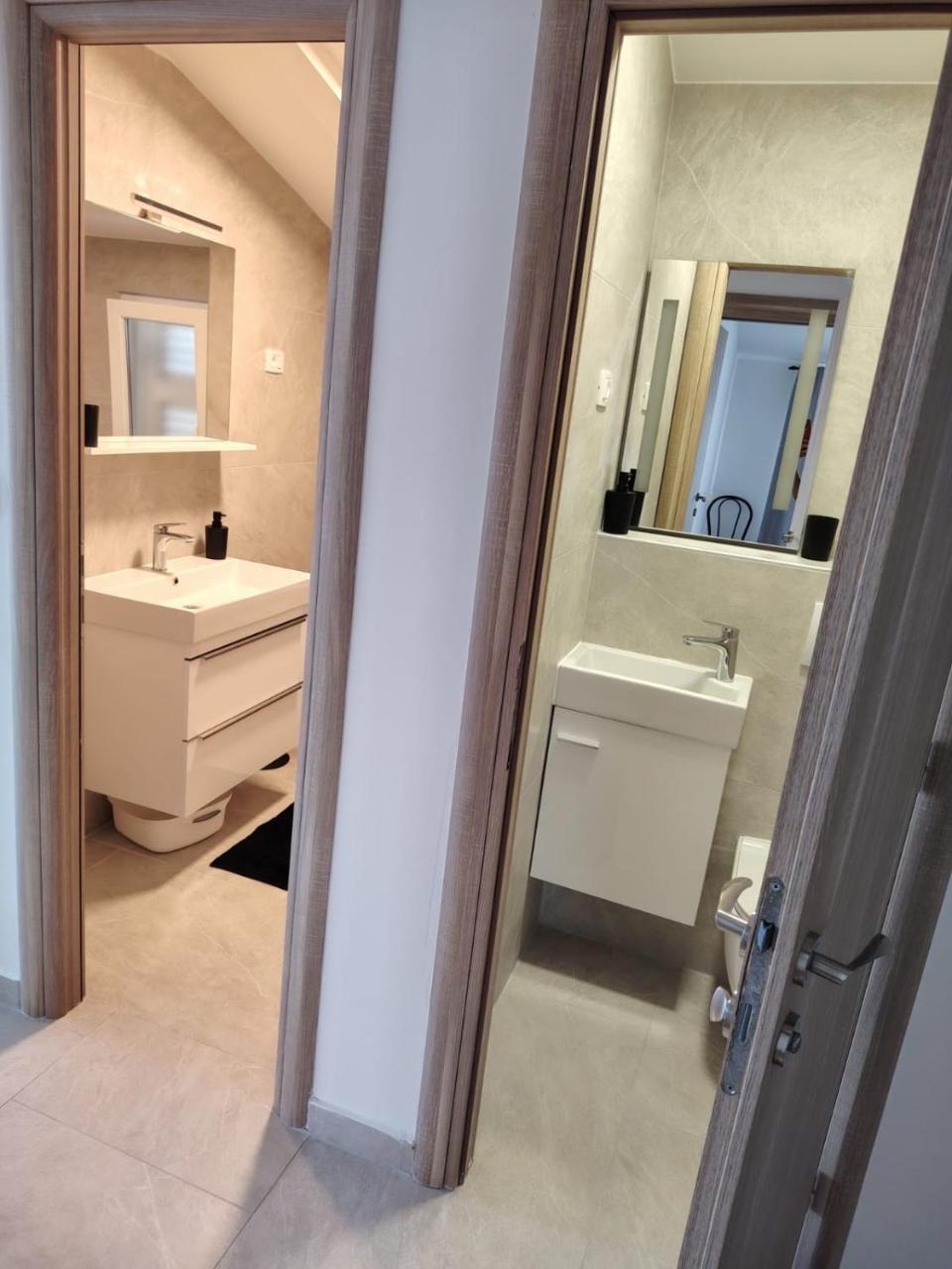 Apartments Galeb