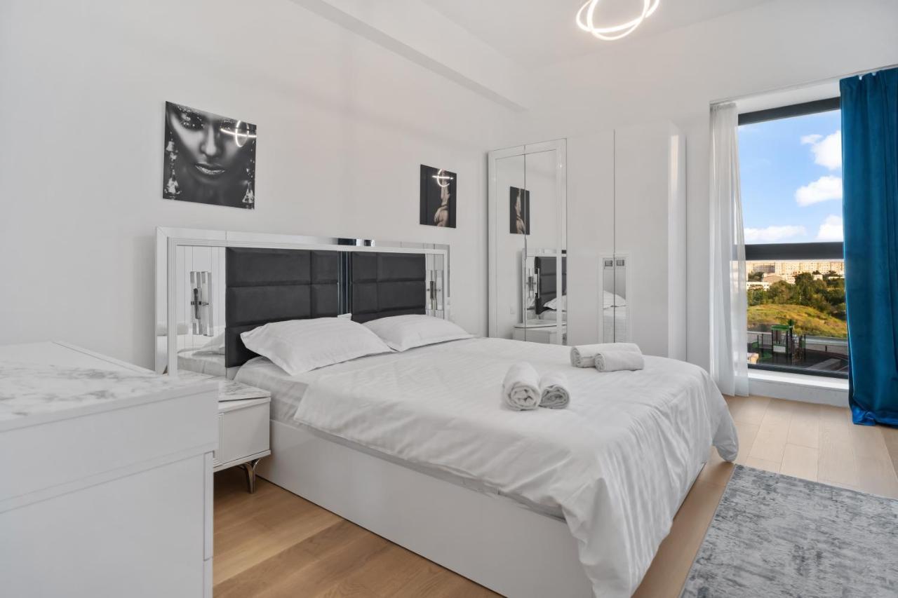 Verdi Park Designer Condo