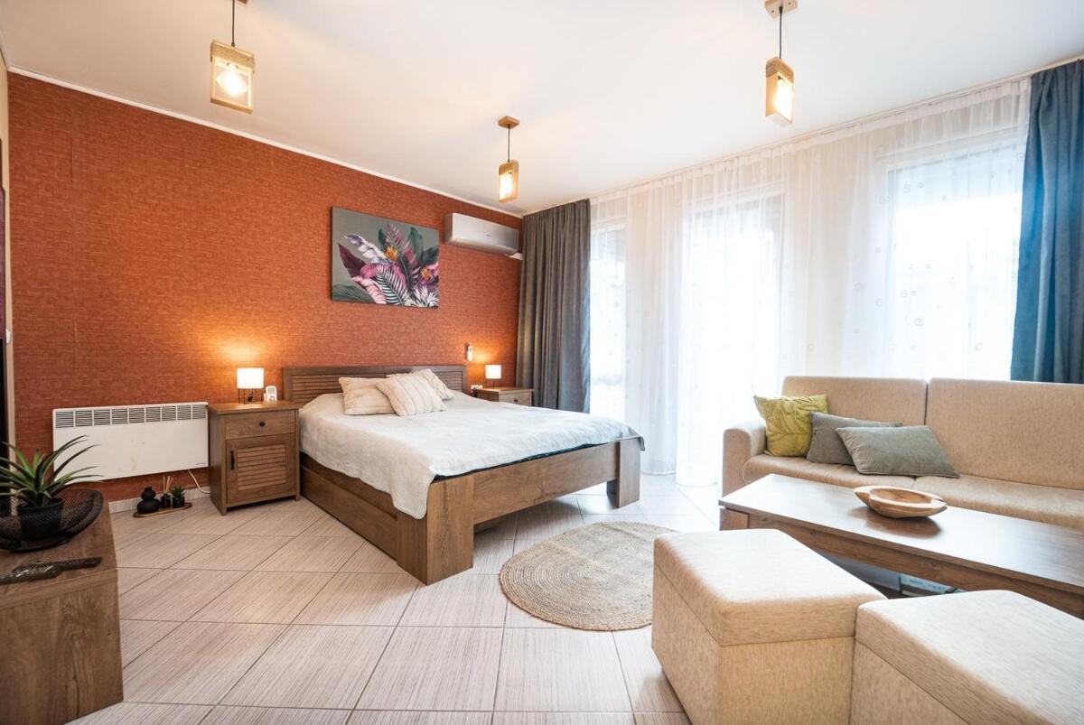 Green Life Cozy Studio Bansko