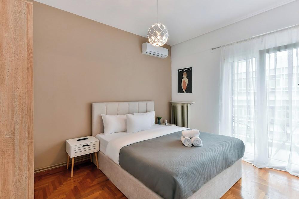 Porto Sea View Apartments Ermou 61