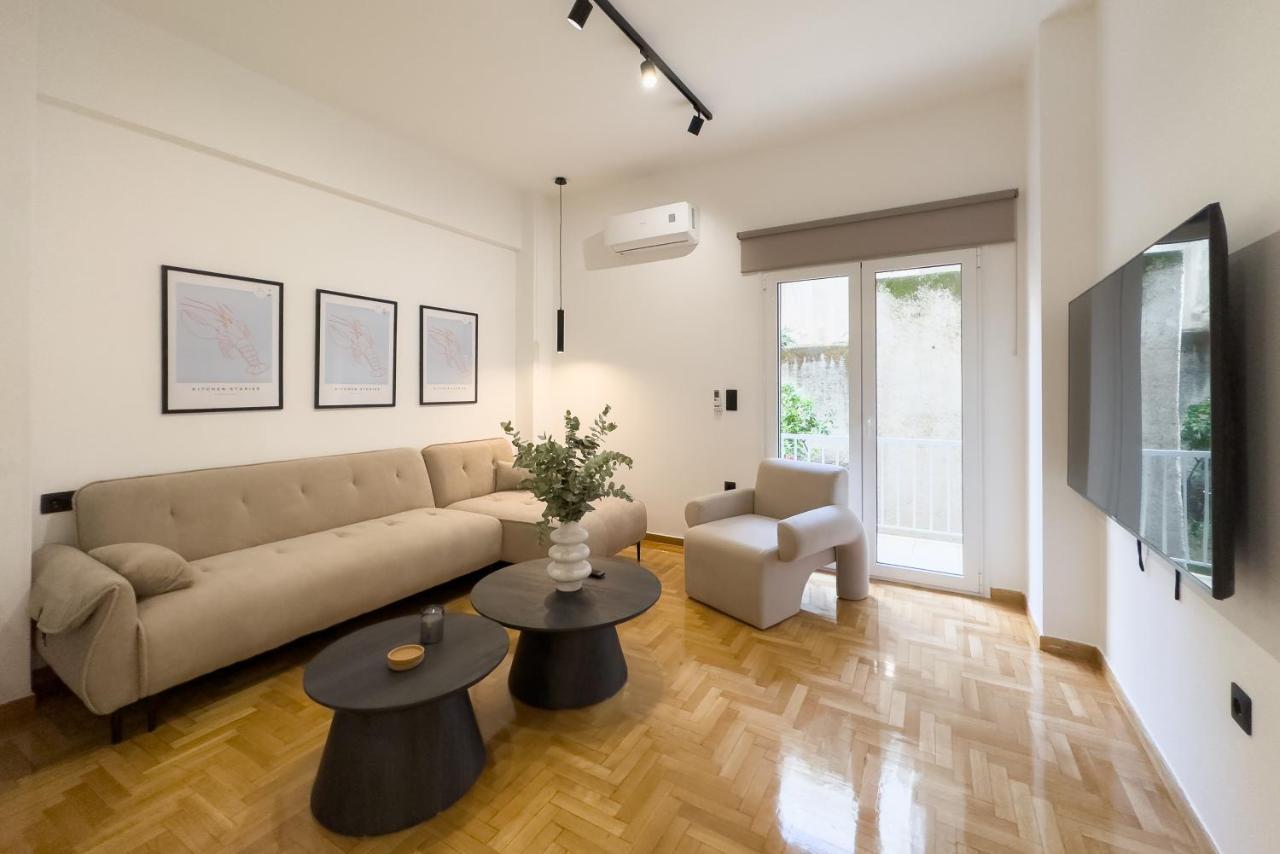 Atheneon Deluxe Suite