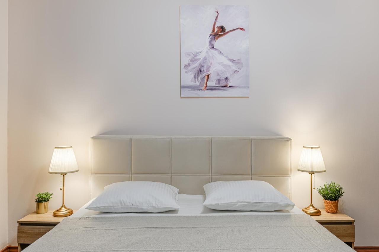 Citylight Apartment With Balcony & Self Check-in