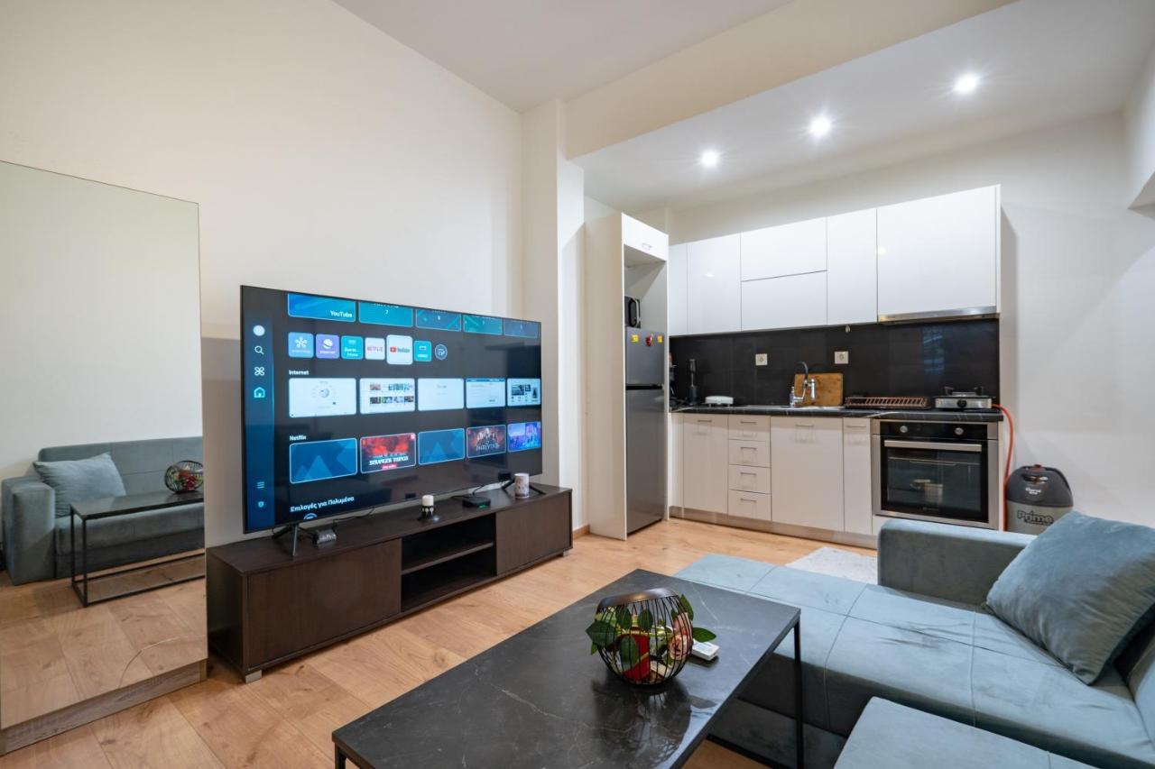 Athens Supreme Suite No 16