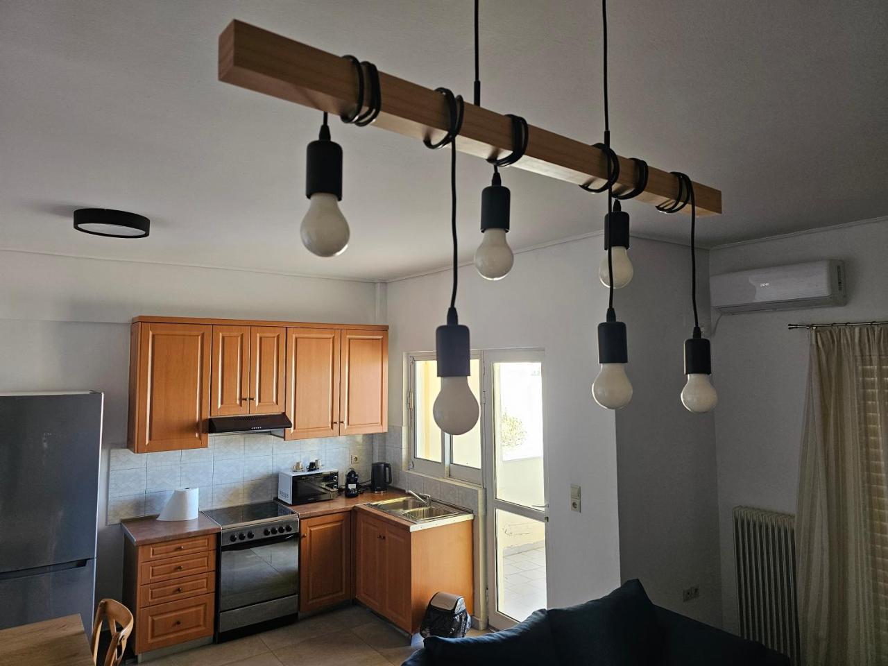 Athens Airport Luxury Apartment