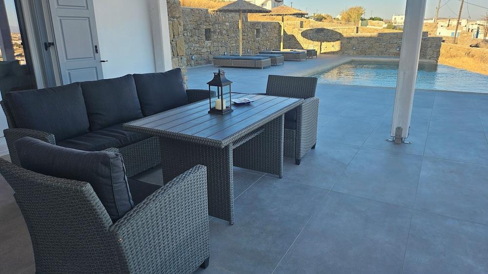 Aether Mykonos 3br Port View Villa