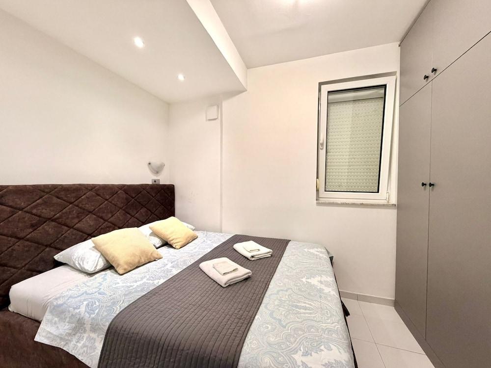 Adriatic Central 2bdr Apartment
