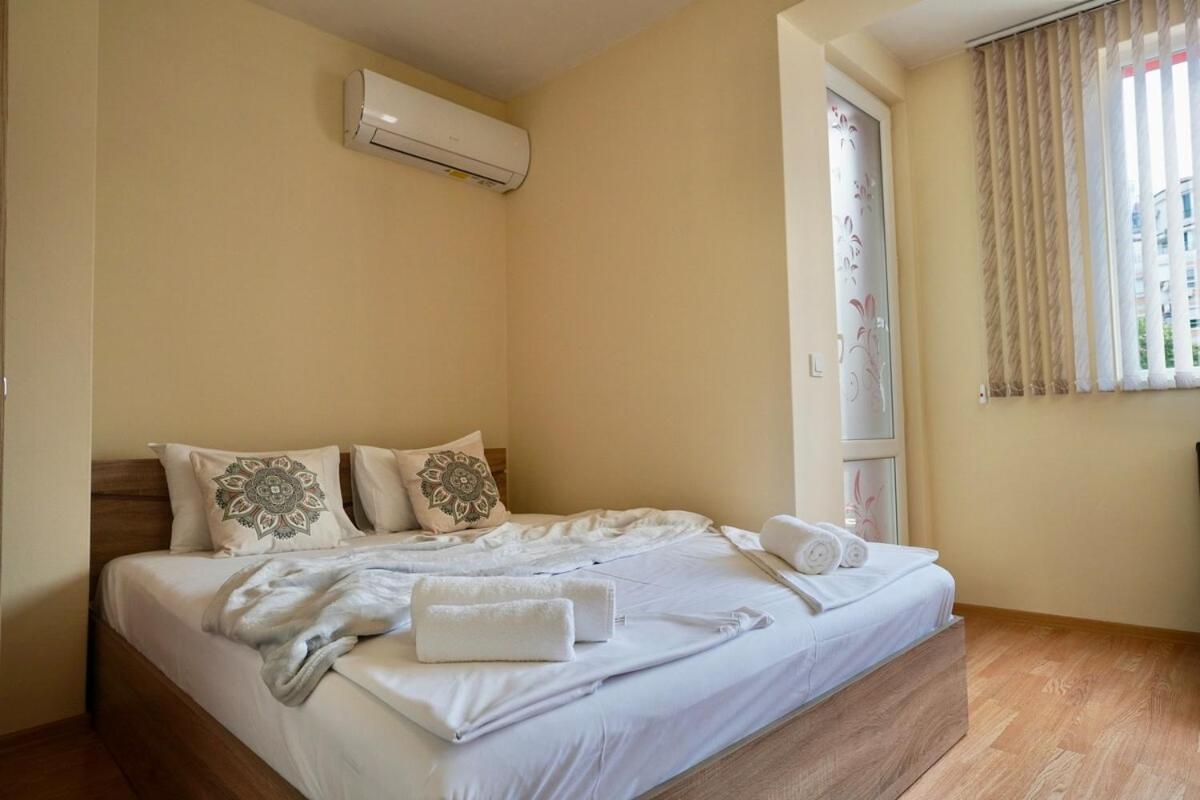 Apartment Near A Metro Station