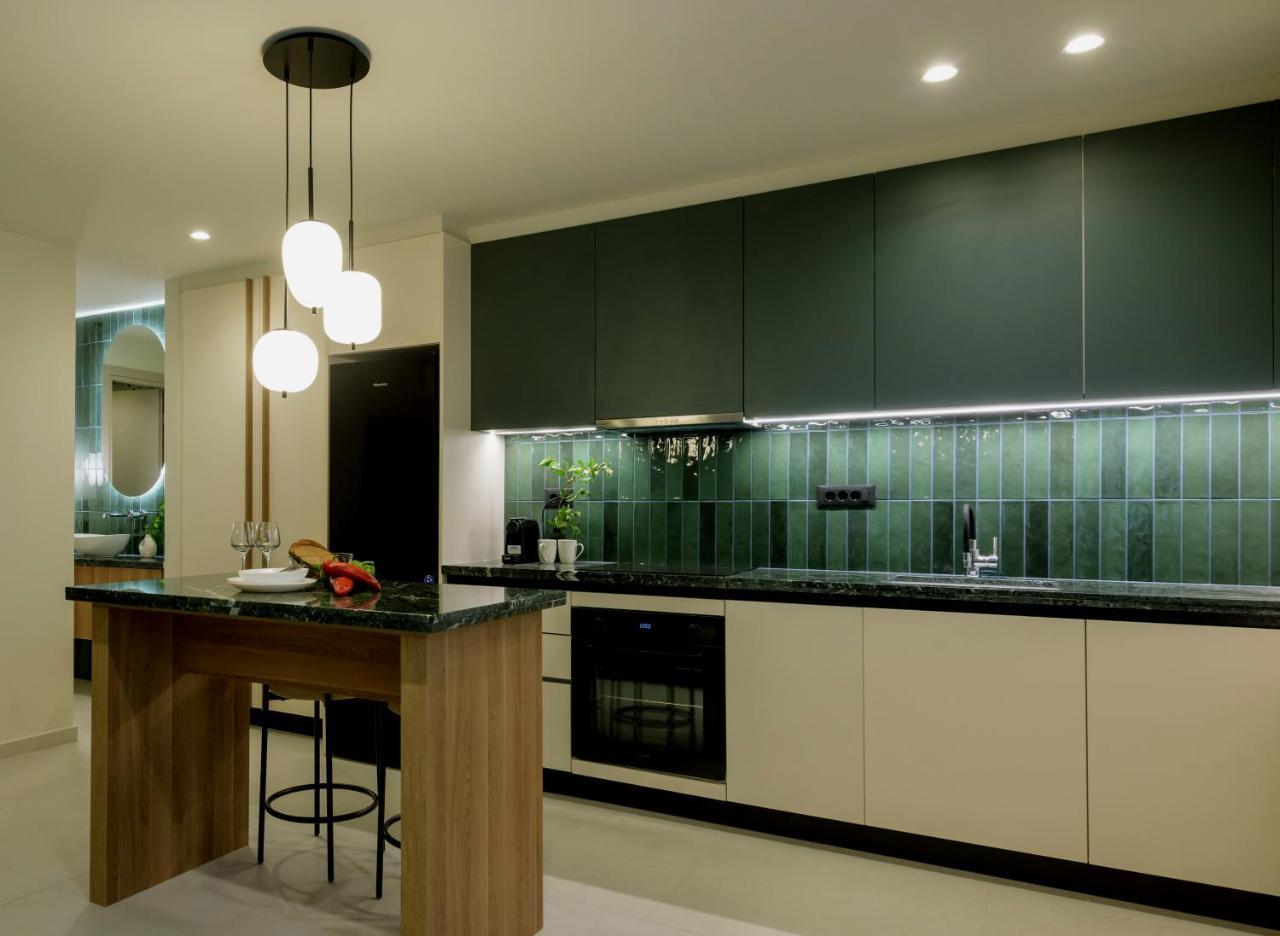 Mavili Urban Elegance